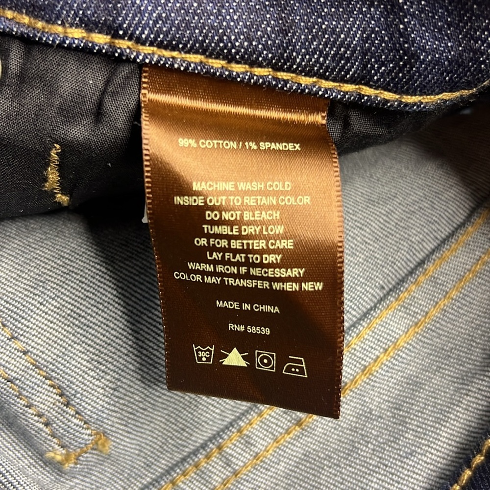KUT FROM THE KLOTH Dark Blue Denim Shorts 2 - Picture 10 of 10